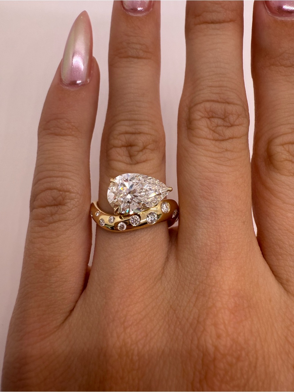 3.07 carat F VS1 pear east west with polka dot band diamond engagement ring - Picture 9 of 12